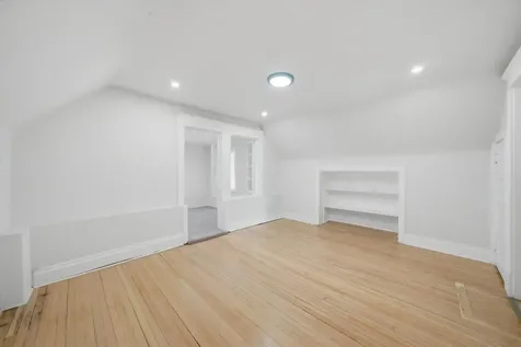 1446 East 71st Place Chicago IL 60619