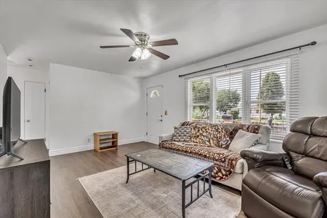 3708 5TH Avenue Moline IL 61265