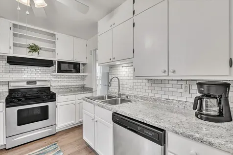 3708 5TH Avenue Moline IL 61265