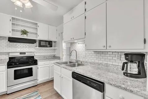 3708 5TH Avenue Moline IL 61265