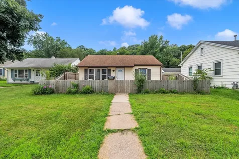 3708 5TH Avenue Moline IL 61265