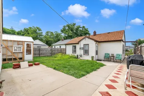 3708 5TH Avenue Moline IL 61265