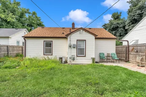 3708 5TH Avenue Moline IL 61265