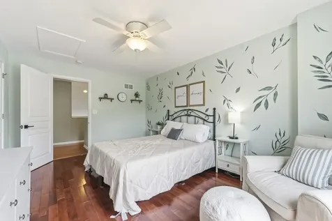 531 Brookside Avenue Algonquin IL 60102