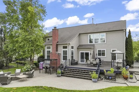 531 Brookside Avenue Algonquin IL 60102