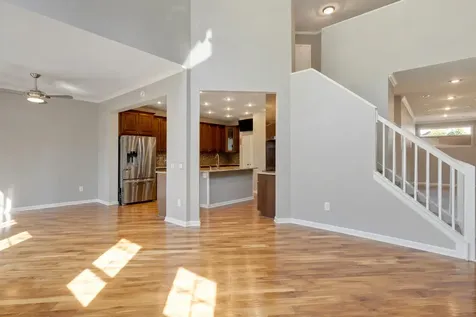 363 Aaron Lane Bolingbrook IL 60440