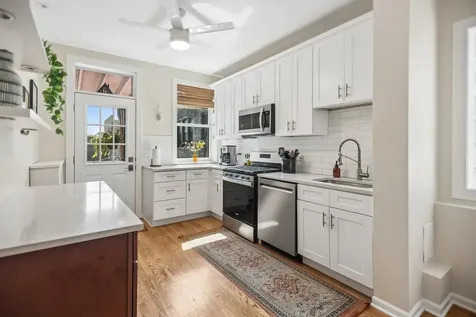 4635 North Paulina Street Chicago IL 60640