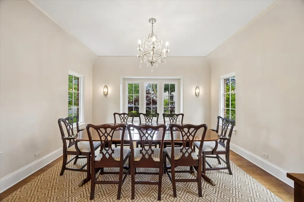 704 South Lincoln Street Hinsdale IL 60521