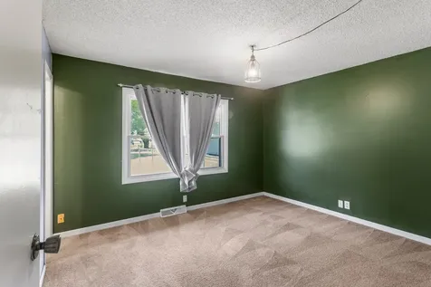 2102 Fogel Road Mahomet IL 61853