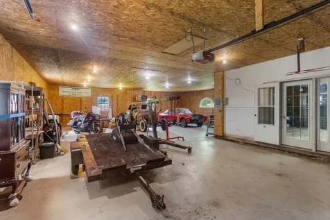 2102 Fogel Road Mahomet IL 61853