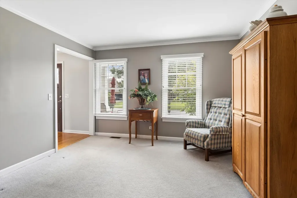 1137 Hyde Park Lane Naperville IL 60565