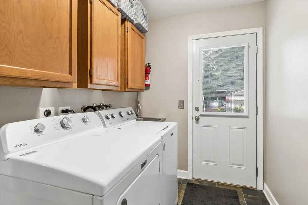 1137 Hyde Park Lane Naperville IL 60565