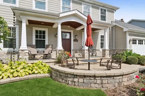 1137 Hyde Park Lane Naperville IL 60565