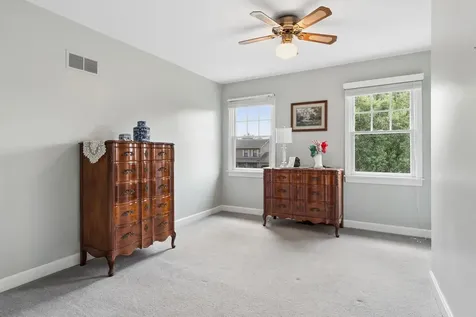 1137 Hyde Park Lane Naperville IL 60565