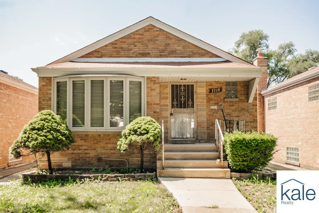 3719 West 81st Place Chicago IL 60652