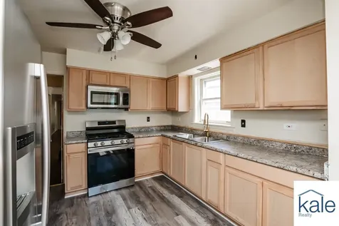 3719 West 81st Place Chicago IL 60652