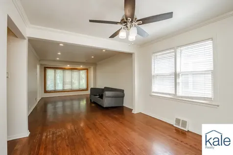 3719 West 81st Place Chicago IL 60652
