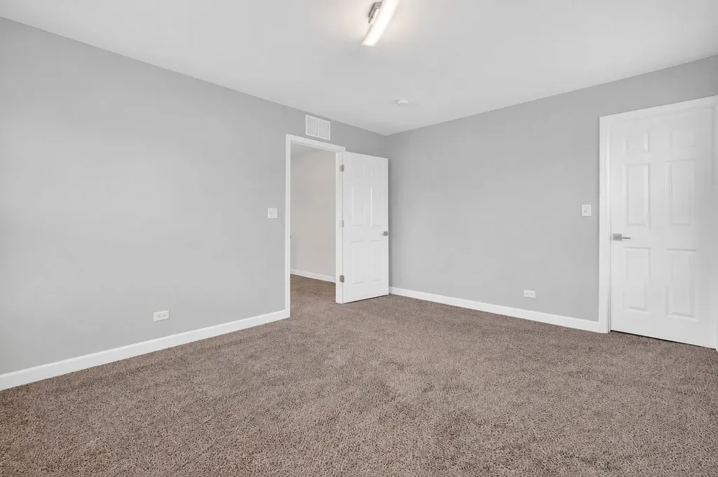12807 Timber Wood Circle Plainfield IL 60585