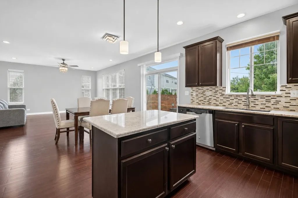 12807 Timber Wood Circle Plainfield IL 60585