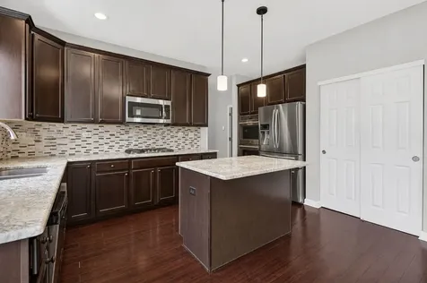 12807 Timber Wood Circle Plainfield IL 60585