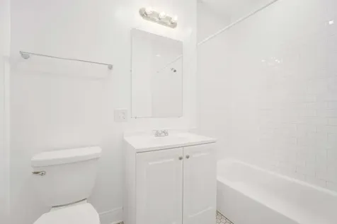 4406 West Altgeld Street Chicago IL 60639