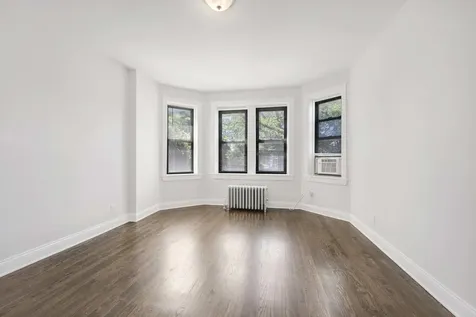 4406 West Altgeld Street Chicago IL 60639
