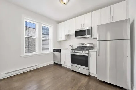 4406 West Altgeld Street Chicago IL 60639