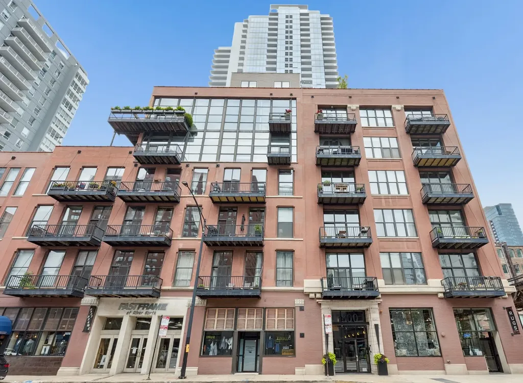 300 West Grand Avenue Chicago IL 60654