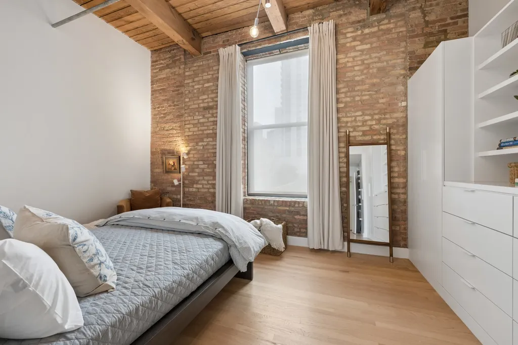 300 West Grand Avenue Chicago IL 60654
