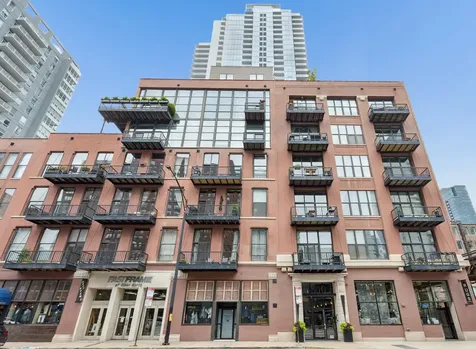 300 West Grand Avenue Chicago IL 60654