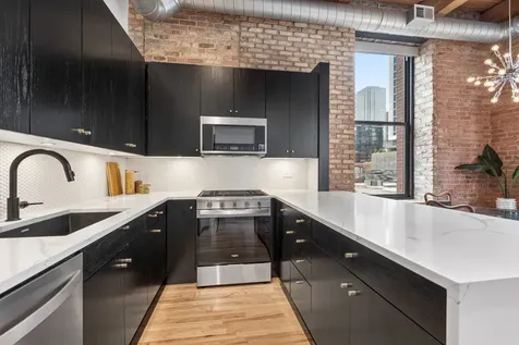 300 West Grand Avenue Chicago IL 60654