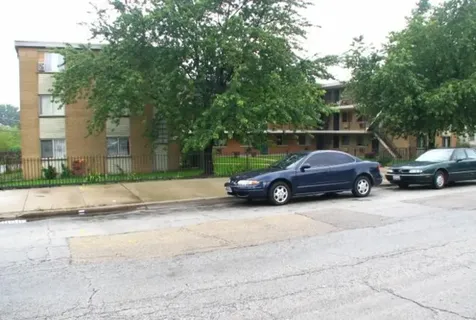 9126 South Buffalo Avenue Chicago IL 60617