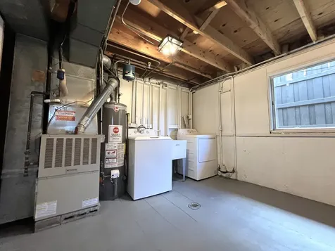 513 Superior Avenue Calumet City IL 60409