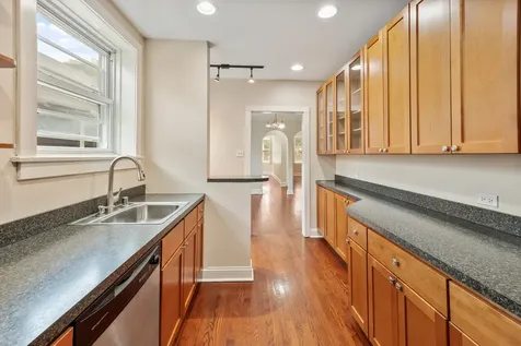 3332 North Claremont Avenue Chicago IL 60618