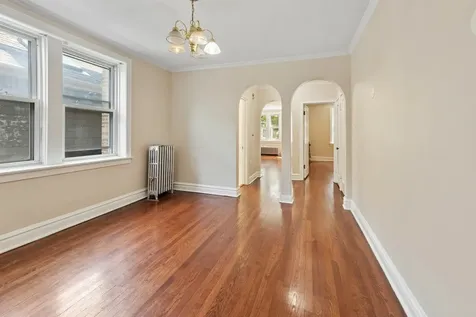3332 North Claremont Avenue Chicago IL 60618