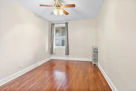 3332 North Claremont Avenue Chicago IL 60618