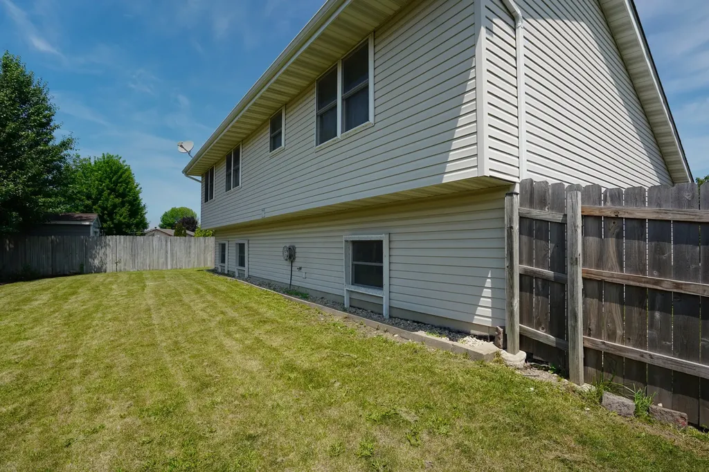 2115 Three Forks Drive Plainfield IL 60586
