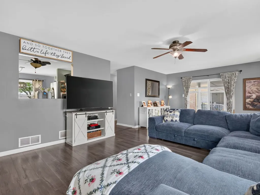 1401 Martin Court Plainfield IL 60586