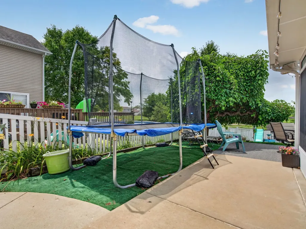 1401 Martin Court Plainfield IL 60586