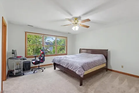 2705 Pine Valley Drive Champaign IL 61822