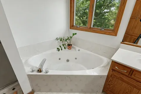 2705 Pine Valley Drive Champaign IL 61822