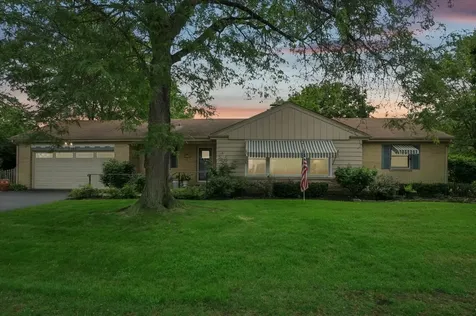 2324 Sumac Circle Glenview IL 60025