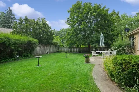 2324 Sumac Circle Glenview IL 60025