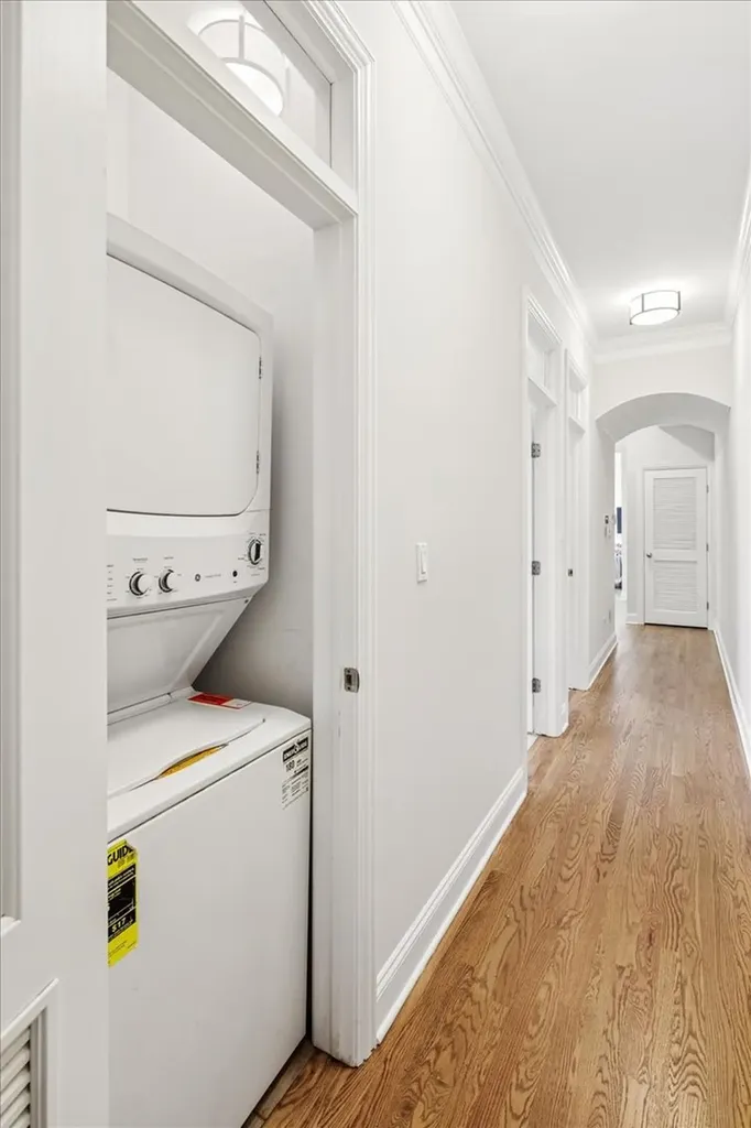4728 North Malden Street Chicago IL 60640