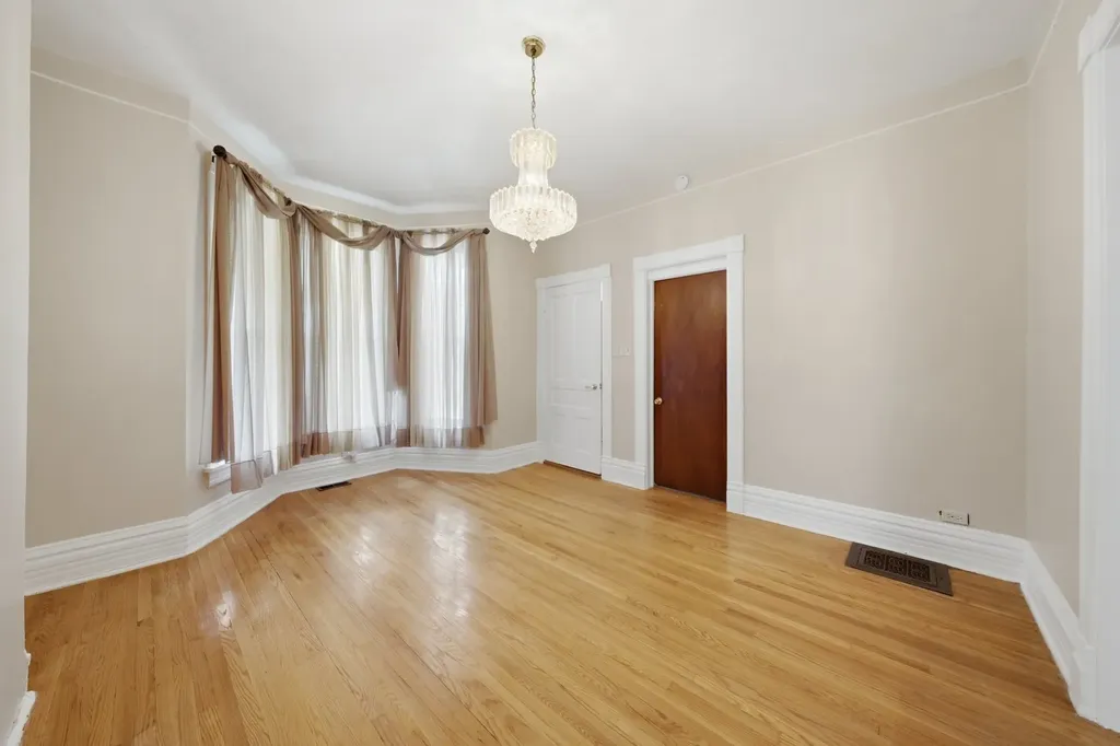 6837 South Ada Street Chicago IL 60636