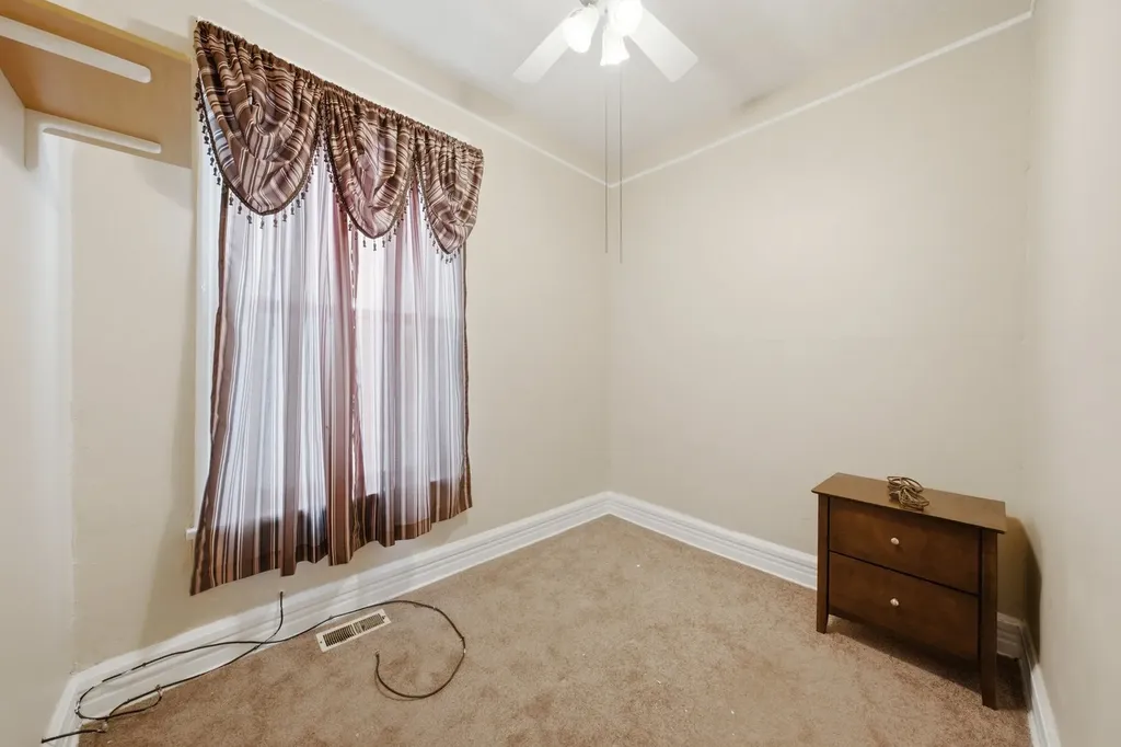 6837 South Ada Street Chicago IL 60636