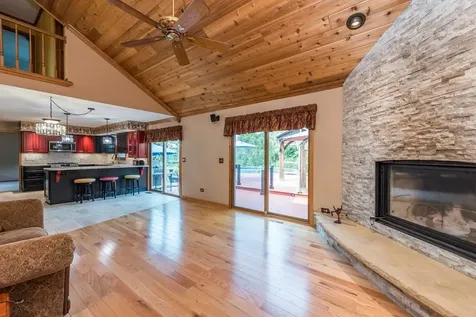 3002 Highland Court Winthrop Harbor IL 60096