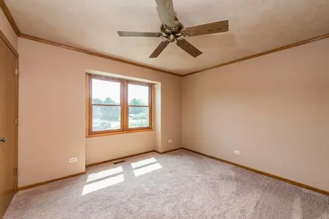 3002 Highland Court Winthrop Harbor IL 60096