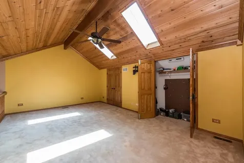 3002 Highland Court Winthrop Harbor IL 60096