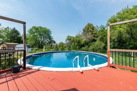 3002 Highland Court Winthrop Harbor IL 60096